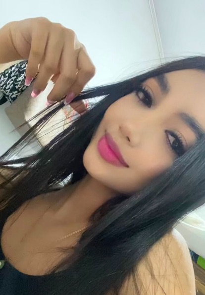 Girl video call profile of Cata