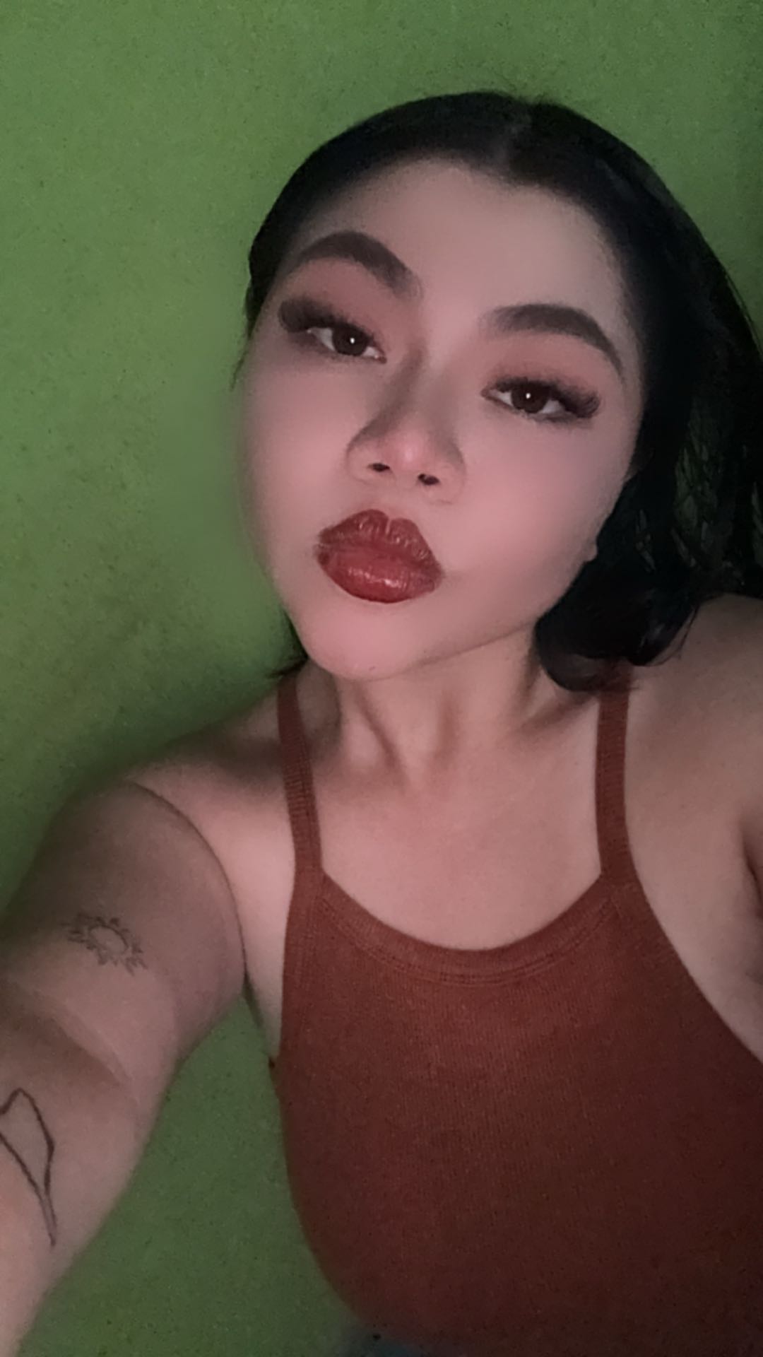 A CamChatGirl member ready for an online conversation